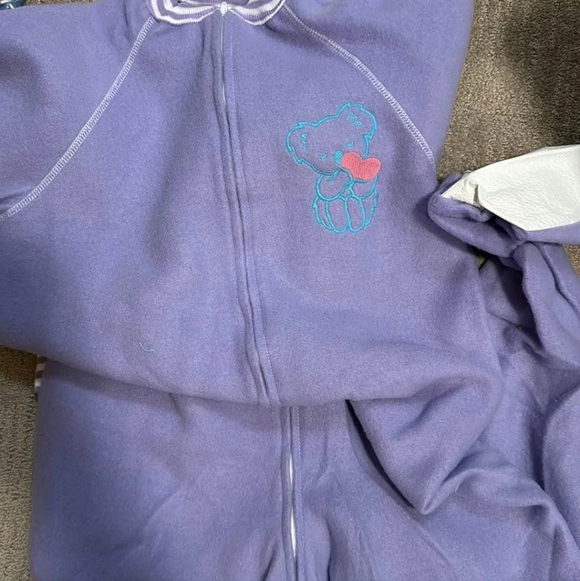 ISO Kids Footed Pajamas From 1970s 1980s Or Early 90s With Plastic Feet Bottoms - Picture 3 of 5